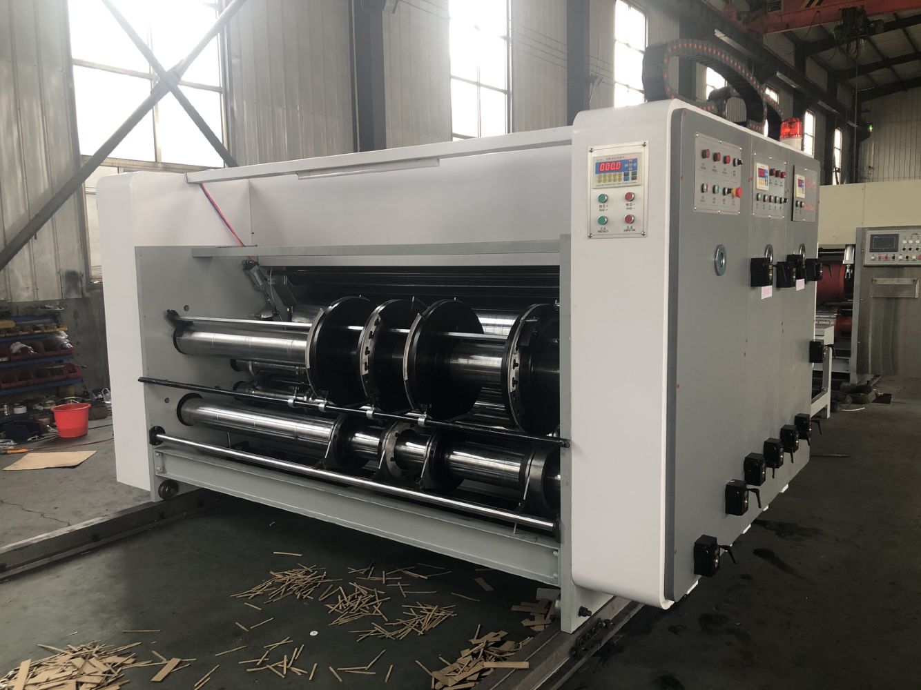 Полуавтоматическая фасовочно-упаковочная картонная коробка печатная высекальная гофрированного картона 4 вида цветов принтер слоттер, микроблейдинг, Ротационная Машина для продажи