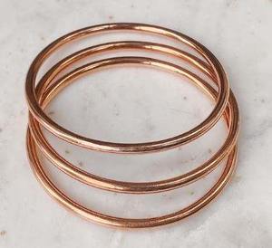 Ensemble de bracelets en résine écologiques minimalistes - Product Image 6