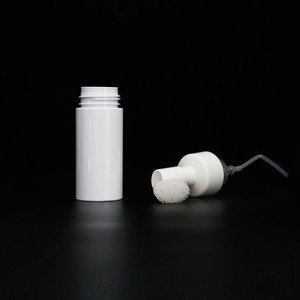 Fabricación de Botellas Dispensadoras de <span class=keywords><strong>Jabón</strong></span> Facial Redondas de Plástico Blanco de Alta Gama de 100 ml, 5 oz, 200 ml y 250 ml con Cepillo de Silicona - Product Image 3
