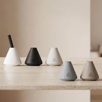 Bouteilles de diffuseur à roseaux en céramique vides personnalisées OEM, écologiques, pour décoration de luxe et cadeau