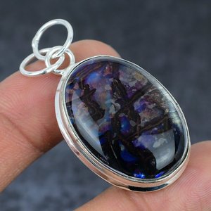 Colgante de Joyería Bohemia Unisex Hecho a Mano con Cristal Dicroico Multicolor y Baño de Plata, 1.97 Pulgadas, Dijes de Moda, Precio al por Mayor, Rajasthan - Product Image 2