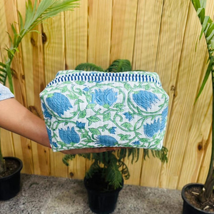Wholesale Price Handmade Floral Cotton Down <b>Zip</b> Makeup Bag Bridesmaid Gifts Proposal Cosmetic Bag Women Cosmetic Bags - Product Image 1