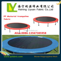 Filets de polyester enduits de PVC tissu de maille bâches de vinyle bâche de maille pour trampoline de catamaran