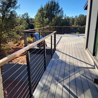 Rampe en aluminium à prix abordable pour balcon et escalier, avec poteaux à câbles en aluminium
