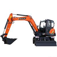 Excavatrice sur pneus hydraulique Doosan DX60W d'occasion, capacité de la benne de 0,175 m³, poids opérationnel de 6000 kg, pelle compacte mobile