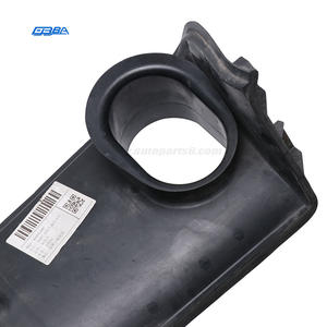 Guía de Aire Izquierda y Derecha de Material Plástico de Buena Calidad para Ferrari 458 488 Spider 83002200 83002600 - Product Image 4