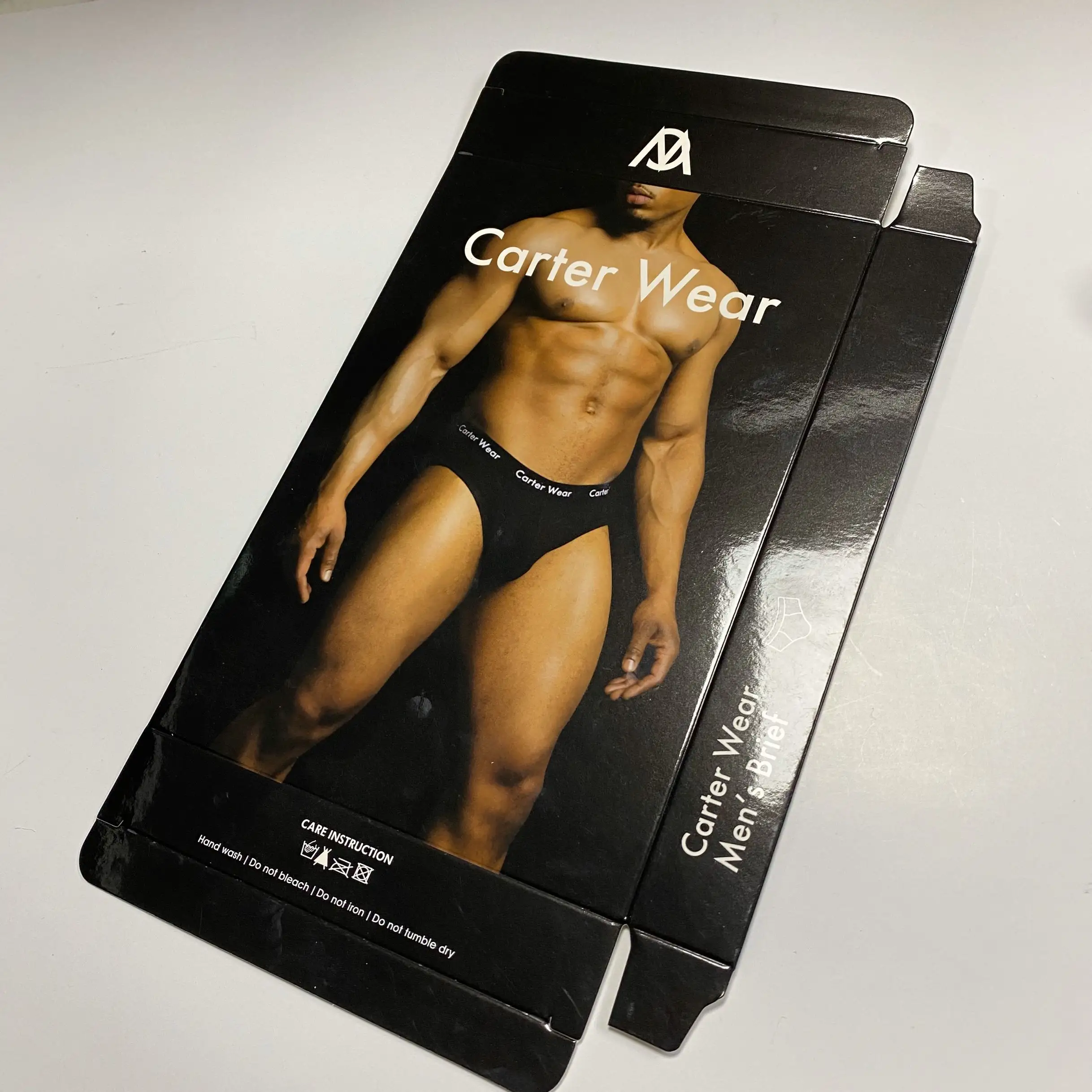 Custom logo paper boxes for underwear with window Wholesale men's underwear packaging box