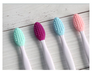 Outils de nettoyage beauté personnalisés, brosse de massage double face pour points noirs, brosse de lavage nasal en silicone, brosse pour le nez. - Product Image 2