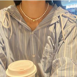 14K <b>Gold</b>-<b>Plated</b> Natural Freshwater Rice Shaped Pearl <b>Necklace</b> White Full Quality with Adjustable Heart-Shape Collarbone <b>Chain</b> - Product Image 3