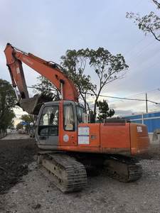 Excavatrice d'occasion Hitachi ZX200-6 ZX200-3 ZX200-3G ZX200-5G ZX200-5A, construction robuste, excellente puissance de rupture, moteur puissant - Product Image 3