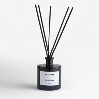 HUA GLASS Vente en gros de luxe 100ml 200ml Bouteille en verre vide pour diffuseur de roseau rond en ambre blanc givré avec bâton noir en fibre