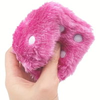 1 paire de dés carrés rétro suspendus couple de dés en peluche floue à pois décoration intérieure de voiture