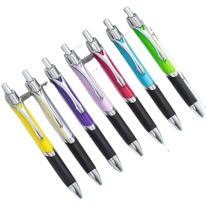 Bolígrafo Metálico Promocional con Logotipo Personalizado, Novedoso, con Triple Agarre, Forma Triangular, para Oficina y Escuela, con Mecanismo de Clic - Product Image 3