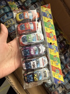 PANDAS Lot de 6 voitures de course miniatures en métal moulé sous pression, véhicules à rétrofriction en alliage et plastique, modèle réduit de voiture en métal moulé sous pression, offre spéciale - Product Image 4