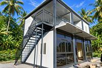 Conteneur de bureau détachable résistant à la corrosion, avec structure galvanisée et panneaux isolés, cabine modulaire portable pour utilisation en climat tropical