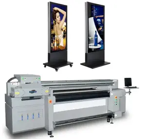 Hot Verkopende Hybride UV-Printer 1800Mm Flatbed En Rol UV-Printer Voor Canvas Banner