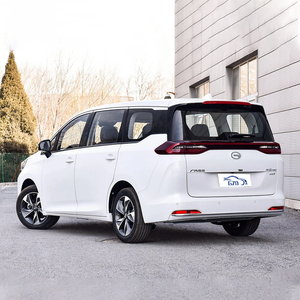 Nouvelle voiture <span class=keywords><strong>MPV</strong></span> compacte à essence 2026 Trumpchi M6 avec système d'injection directe haute pression 50 bars dans le cylindre - Product Image 2