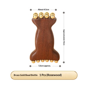 Masseur facial en bois <span class=keywords><strong>de</strong></span> santal doré avec perles en laiton doré pour lifting du visage, joues, ligne <span class=keywords><strong>de</strong></span> la mâchoire et rides nasolabiales - Product Image 2