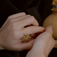 Bague en argent S925 plaqué or/platine avec pierres naturelles en grappe, motif feuille, pour femme, style forêt ouverte haut de gamme, idéale pour mariage et soirée