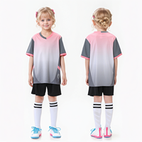 KJW8870 Ensemble de football personnalisé pour adultes/jeunes/enfants - Col rond - Impression numérique du logo/texte/chiffres - Séchage rapide