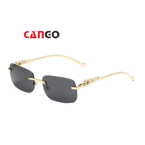 <span class=keywords><strong>2023</strong></span> haut <span class=keywords><strong>de</strong></span> gamme personnalisé hommes dégradé mode <span class=keywords><strong>lunettes</strong></span> <span class=keywords><strong>de</strong></span> <span class=keywords><strong>soleil</strong></span> sans monture carré petit Style ovale avec UV400 lentilles optiques en gros - Product Image 1
