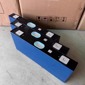 CALB 218Ah L300N218A 3.7V NMC Prizmatik Pil Hücresi Yüksek Enerji Yoğunluğu 6000 Döngü Uzun Ömürlü Alüminyum Gövdeli EV Güneş Enerjisi ESS için - Product Image 5