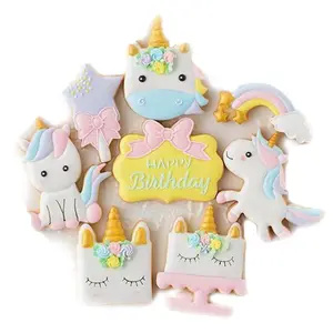 8Pcs/Set DIY Cute Cartoon Unicorn Horse Shape Fondant Cake Cookie Cutter Mold Biscuit Decorating Moulds