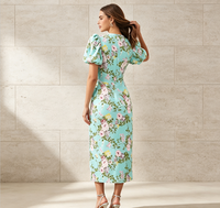 Nouvelle Robe Midi Florale Femme 2026 Bleu Clair Manches Courtes Col Rond Taille Haute Élégante Robe de Soirée Coupe Ajustée Décontractée pour Dames