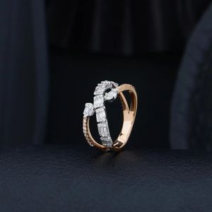 Anillo Baguette con Diamantes Reales, Joyería Fina de Diseño Elegante, Brillante y Moderno, Regalo de Boda - Product Image 2