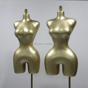 Mannequin femme Guangzhou en fibre de verre, taille M L, finition or mat, avec hanches et poitrine généreuses, demi-corps, pour vitrine - Product Image 3