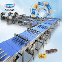 Máquina de sándwich de galletas de alimentación automática Skywin y línea de paquete de flujo tipo almohada