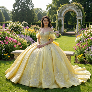 Vestido de Gala Lsmc117 Amarillo con Apliques de Flores 3D, Estilo Vintage, de Organza, para Fiesta de Quinceañera, Dulce 15, 16 Años - Product Image 1