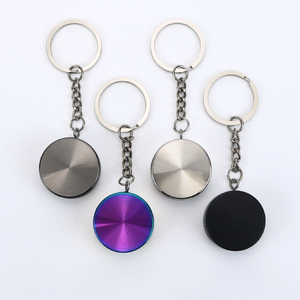 Cônes pré-roulés, papier à rouler, accessoires pour fumeurs, mini-broyeur à herbes 30 mm avec clip et porte-clés - Product Image 3