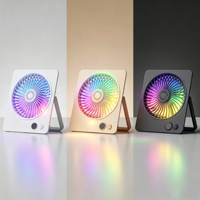 Ventilateur de bureau portable RGB rechargeable avec lumière LED arc-en-ciel, inclinaison réglable, mini ventilateur de table pliable pour le bureau et l'extérieur
