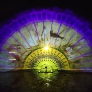 Fuente de Agua Comercial para Exteriores de Acero Inoxidable para Proyección Láser de Películas (30m x 15m) en Lagos, Piscinas y Mares - Product Image 1