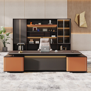 Set Scrivania Direzionale Moderna, Tavolo Lussuoso in Legno per CEO con Sedia in Pelle Abbinata - Product Image 2