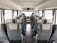 Bus Coaster Diesel d'occasion à transmission manuelle, 31-50 places, norme Euro 4, pour le transport quotidien de passagers et la location de véhicules de tourisme