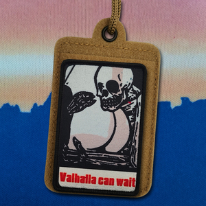 ¿ME ESTÁS AMENAZANANDO? Impresión de colores Tela Color Skull Man With Ass Tactical Hold Double Guns Impresión divertida Parche de letras Coser - Product Image 4