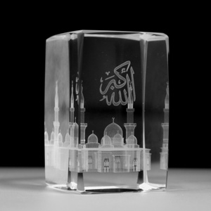 <span class=keywords><strong>3D</strong></span> Laser Khắc Hồi Giáo Masjid Nabawi <span class=keywords><strong>Allah</strong></span> Thủy Tinh Xây Dựng Mô Hình <span class=keywords><strong>Cube</strong></span> Cho Hồi Giáo Lưu Niệm Quà Tặng Khách - Product Image 4