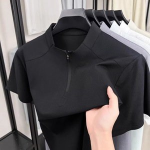 เสื้อผู้ชายแขนสั้นผ้าแคนวาสคอตั้งแบบซิปบางเบา ระบายอากาศได้ดี แห้งเร็ว เหมาะสำหรับใส่ลำลองหรือเล่นกีฬาช่วงฤดูร้อน - Product Image 1