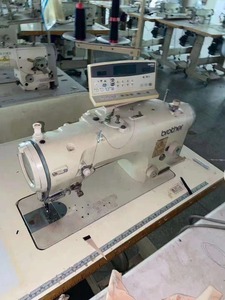 Máquina de Coser Industrial Usada <span class=keywords><strong>Brother</strong></span> 8550A 8550B, Máquina de Coser Electrónica de Accionamiento Directo en Zigzag, Máquina de Coser de Bordado de Una Aguja - Product Image 2