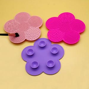 Heart Shape Foldable <b>Silicone</b> Makeup Brush Cleaner Bowl Washing Pad Cosmetic Cleaning Beauty <b>Tool</b> for Brushes Sponge Home Use - Product Image 6