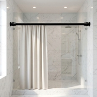 Tringle à rideau en métal noir réglable avec embouts décoratifs et supports, fixation par perçage pour chambre, salle de bain, hôtel