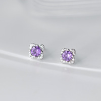 Auffällige Lila Kubische Zirkonia Ohrstecker Modische Blumenform 925 Sterling Silber Ohrringe Schmuck für Frauen