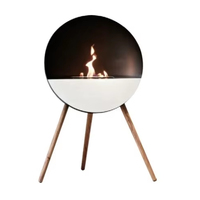 Cheminée à éthanol sur trépied hémisphérique de style européen-américain, design métallique autoportant de style nordique pour la décoration intérieure