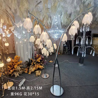 Hochzeit Acryl leuchtende Blume des Tals Hochzeit dekorative Stehle uchten T Layout Straße Blei Lampe für Hochzeit Hotelhalle