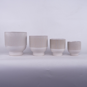 Nordique <span class=keywords><strong>moderne</strong></span> Mini pot de plante en céramique Design mignon finition émaillée de haute qualité intérieur décor à la maison application de <span class=keywords><strong>jardin</strong></span> <span class=keywords><strong>pour</strong></span> une utilisation au sol - Product Image 5