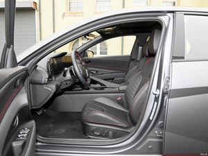 <span class=keywords><strong>Hyundai</strong></span> Elantra Sedán 2017 2023 2024, <span class=keywords><strong>Auto</strong></span> Nuevo, <span class=keywords><strong>Auto</strong></span> Usado, Venta al por Mayor, Sedán de Gasolina, Potente, Eficiente en Combustible, Características de Seguridad Avanzadas - Product Image 5