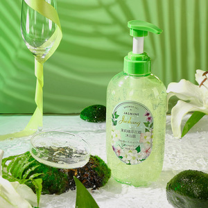 Gel de ducha hidratante con niacinamida para uso doméstico, Petal Body Wash. - Product Image 4