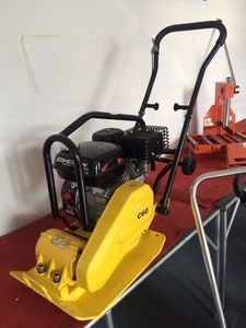 Grosir alat pemadat piring kecil C60 60kg pelat getaran kompaktor kompak piring Vibrator - Product Image 4